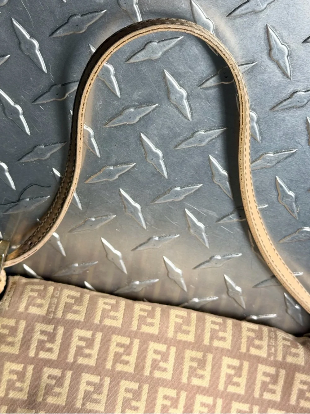 Fendi Vintage FF Mini Baguette in Pink GHW - Picture 9 of 12